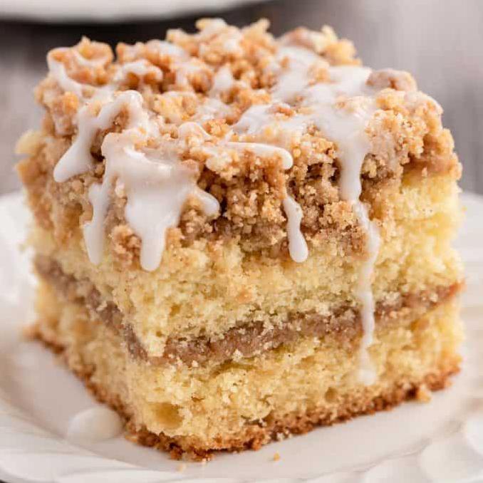  A classic recipe with a twist – the coffee glaze gives this cake an extra kick!
