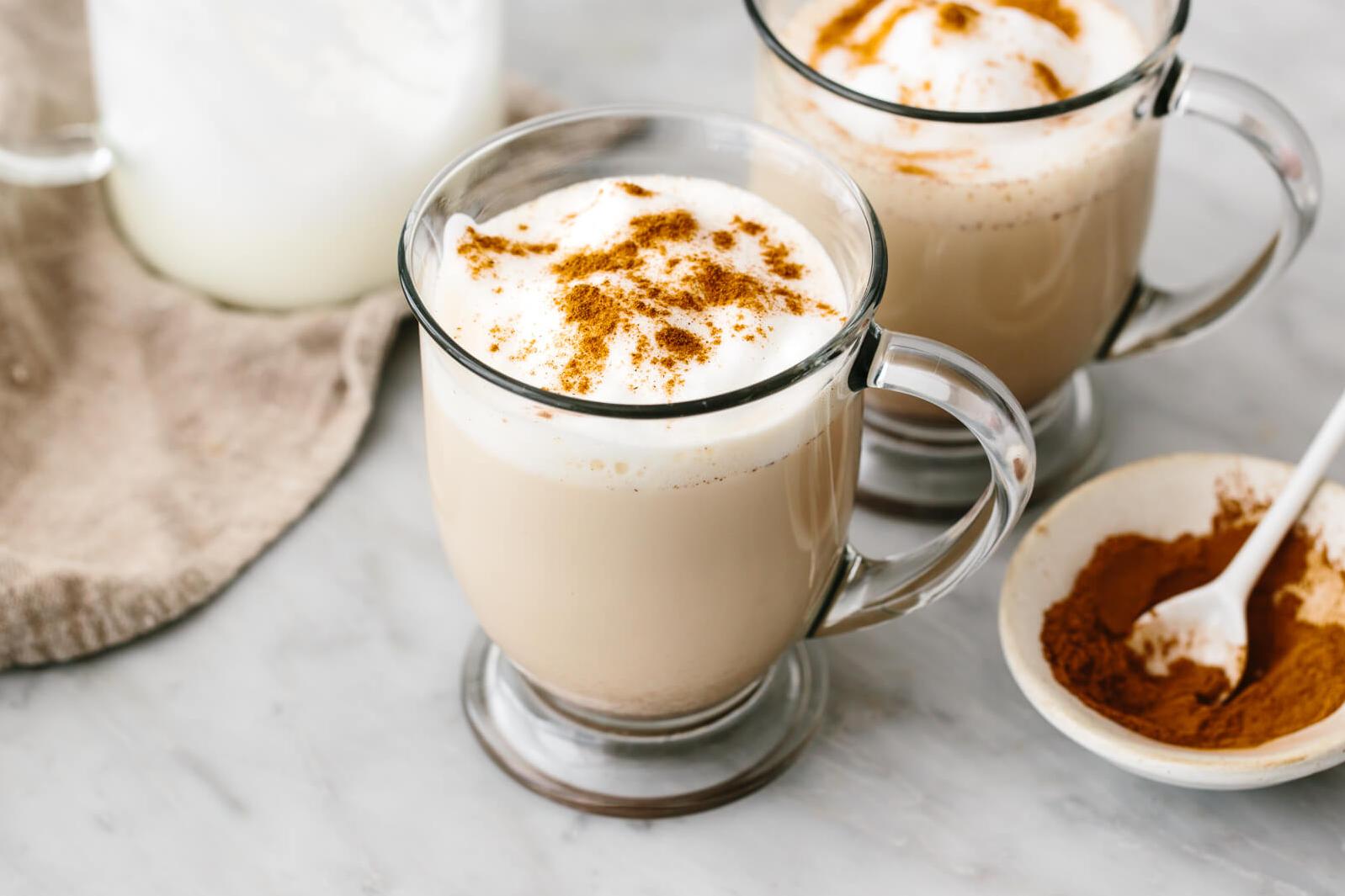  A perfectly frothy Chai with a sprinkle of cinnamon on top.