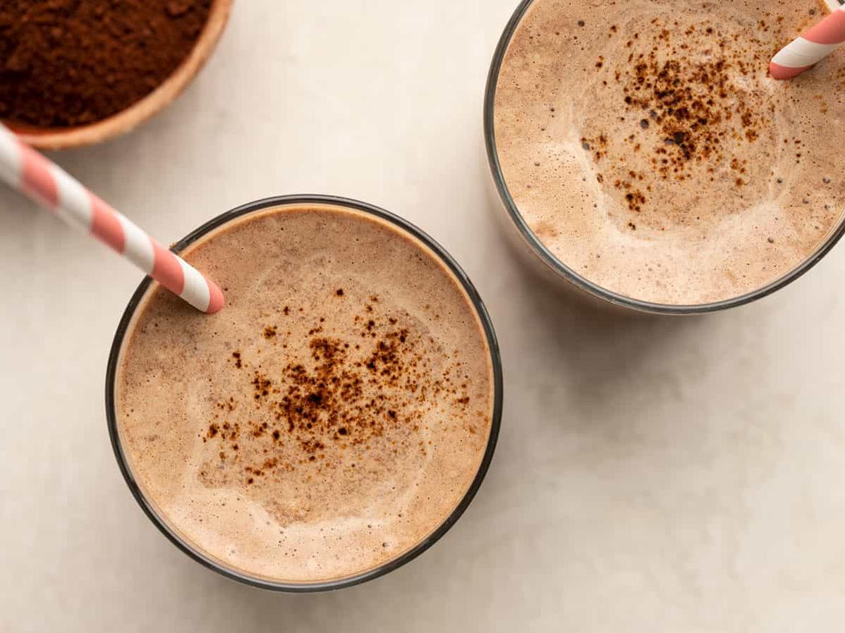  Addicted to chocolate? This smoothie will make that addiction even stronger.