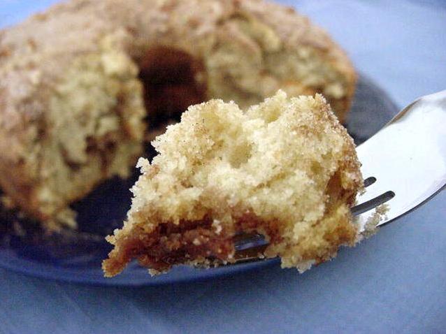  An irresistible coffee cake with a tangy twist of sourdough!