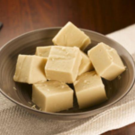 Indulge in Delectable Baileys and White Chocolate Fudge