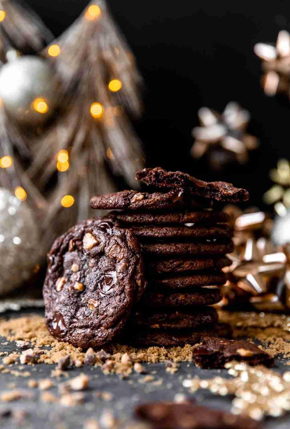 Indulge in Decadence: Chocolate Coffee Toffee Cookies Recipe