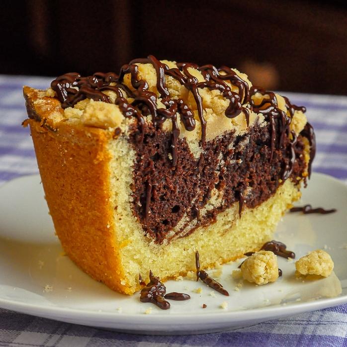 ) Indulge in Decadent Chocolate Swirl Coffee Cake Recipe