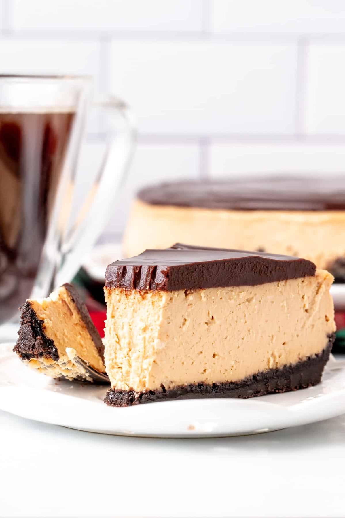  Coffee lovers, rejoice! This cheesecake will satisfy your deepest cravings.