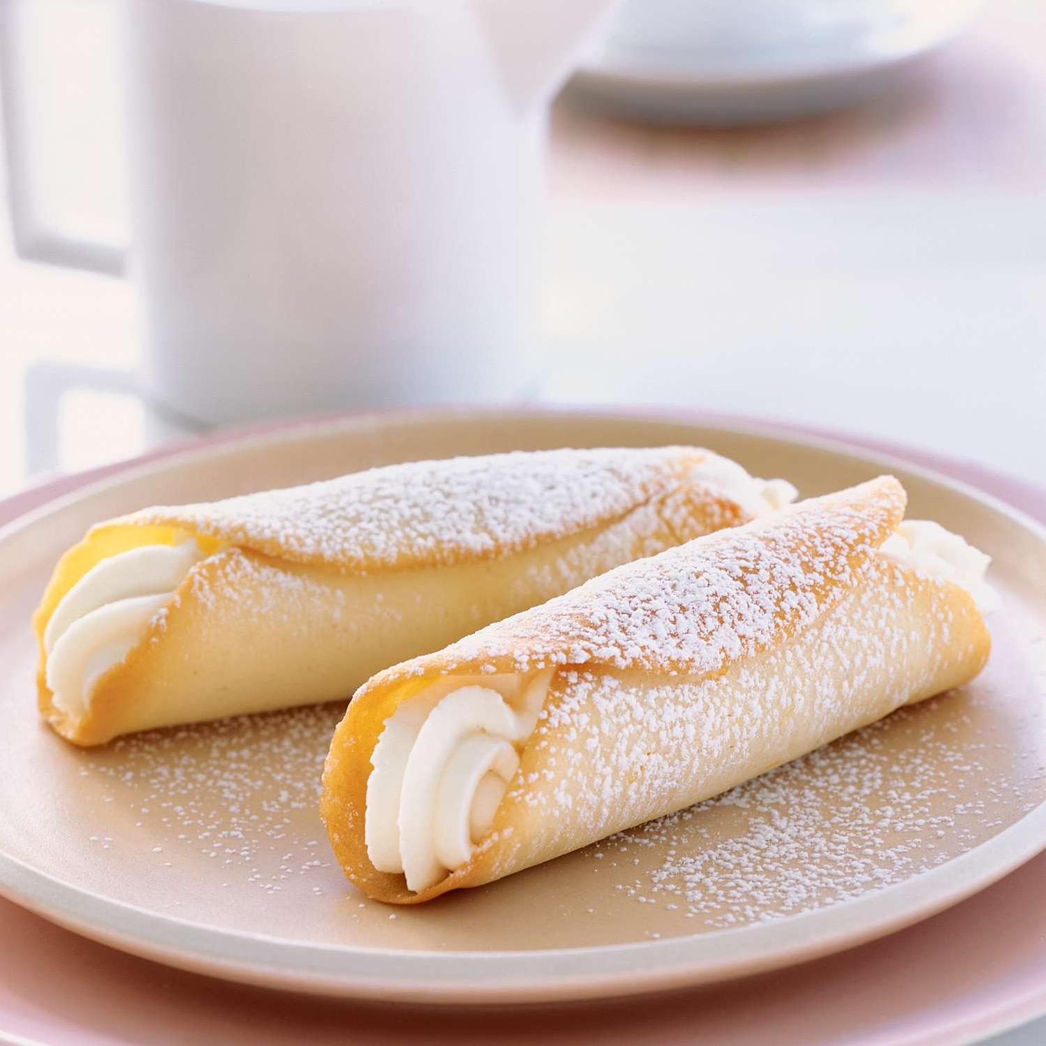Irresistible Cookie Cannoli Recipe for Coffee Lovers