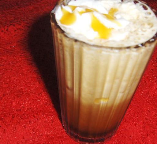 Indulge in the Richness of Iced Vanilla Caramel Coffee
