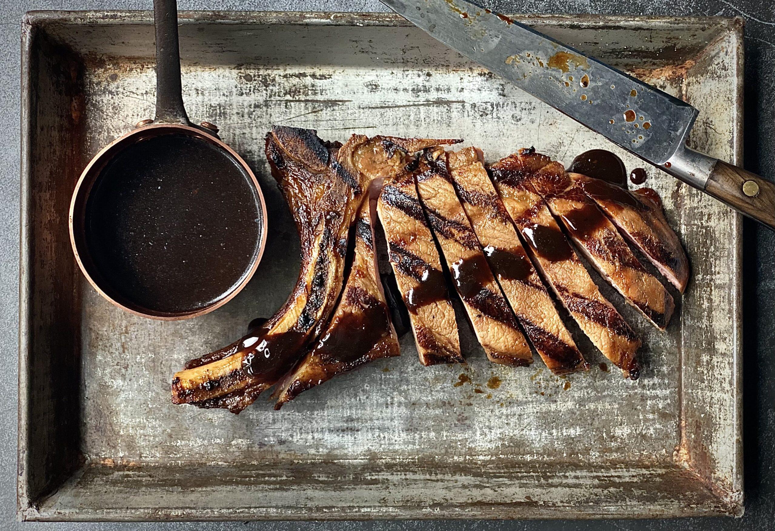  Dive into the irresistible taste of molasses coffee marinated pork chops!