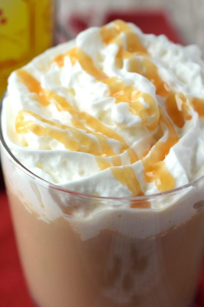  Elevate your day with a Kahlua Latte
