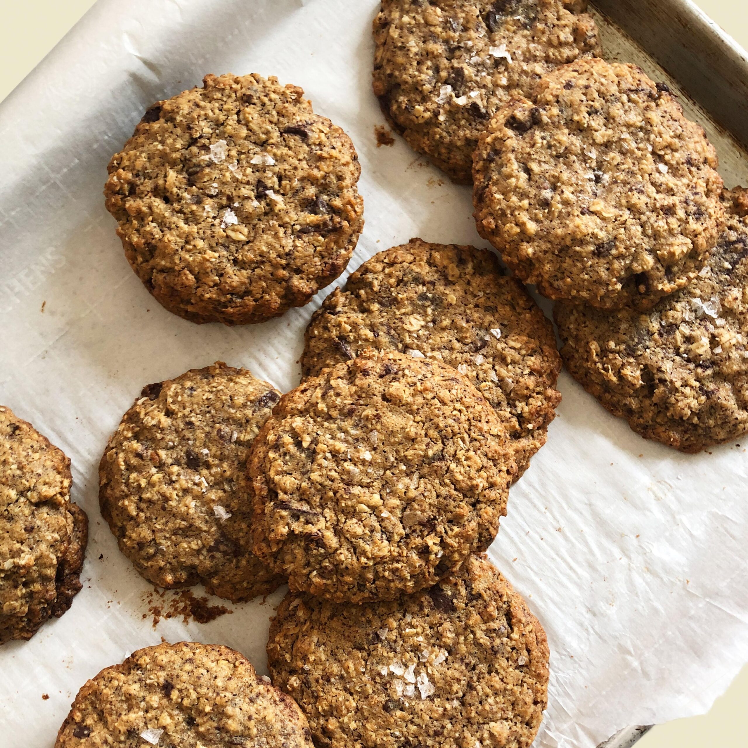  Enjoy a warm and gooey Oatmeal Coffee Cookie fresh out of the oven!