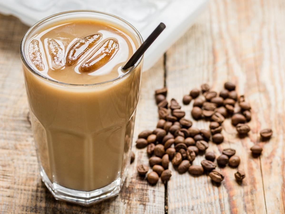  For chocolate lovers and coffee addicts, Almond Chocolate Coffee is the perfect combo.