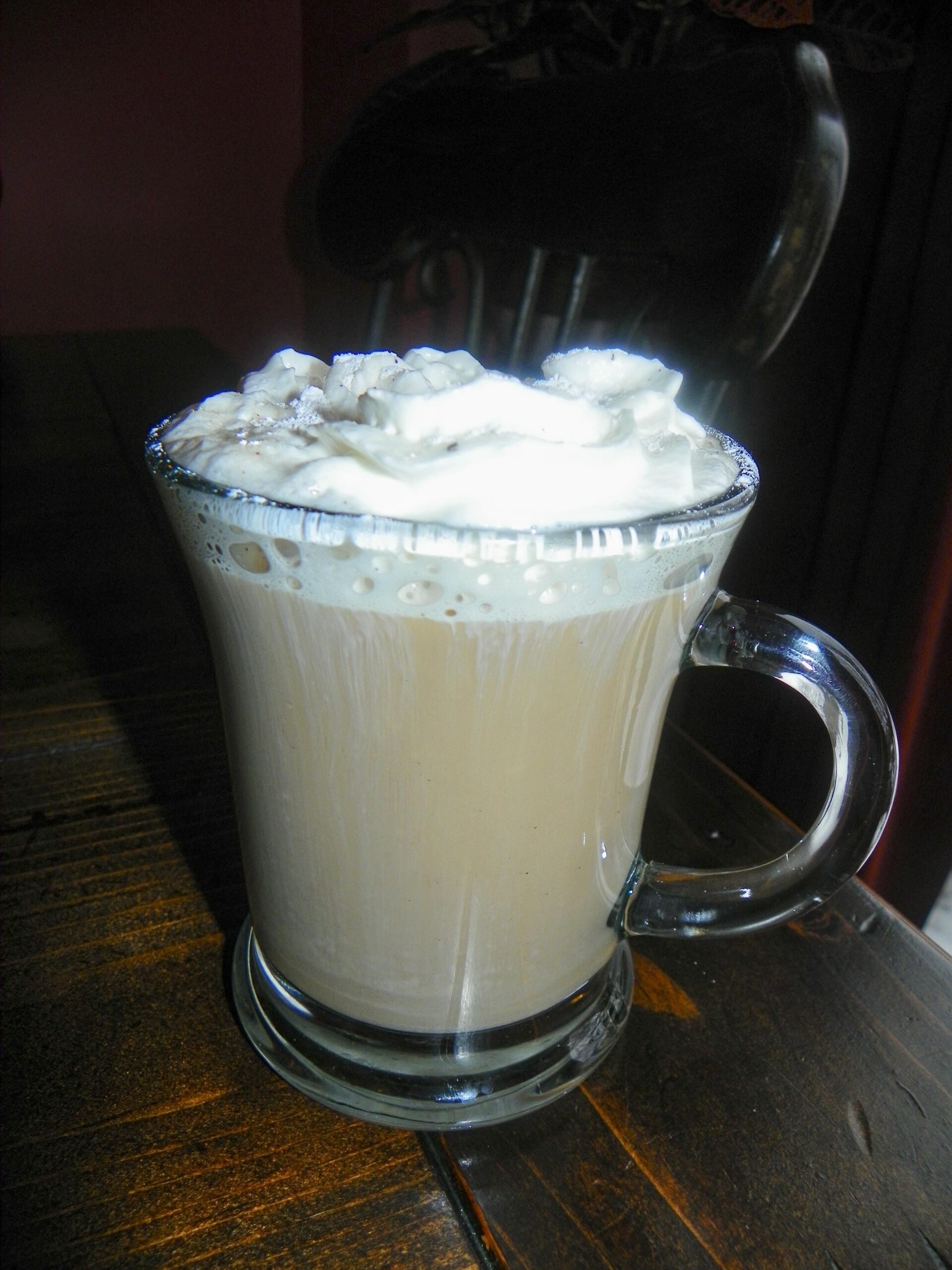  Get ready to indulge in a sweet, creamy Vanilla Latte!