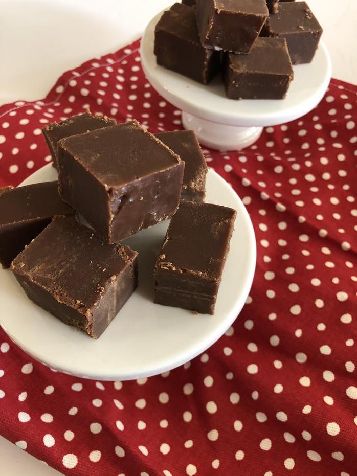  Get ready to taste a little piece of heaven with this coffee fudge recipe.