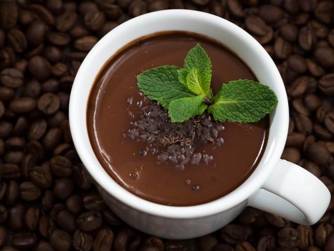  Give your coffee a twist and a kick with this delightful chocolate malt creamer