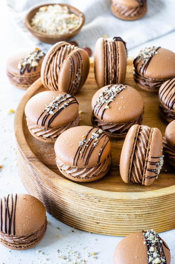  If you're a fan of mocha lattes, these macaroons will be right up your alley.