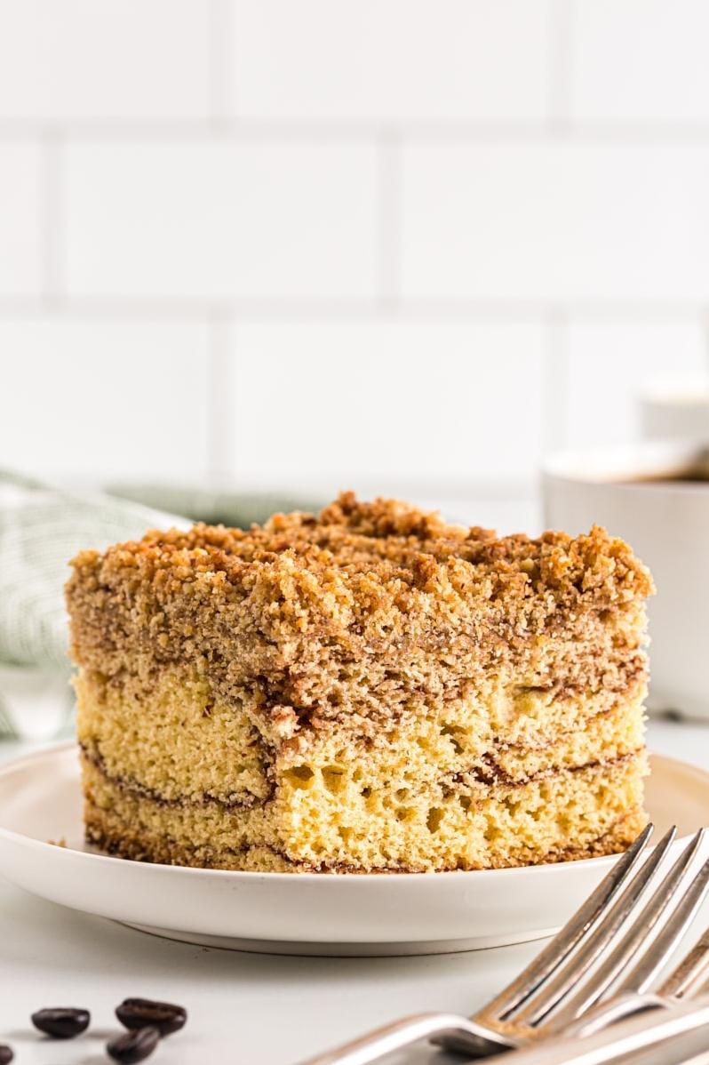  Inhale the sweet aroma of this freshly baked coffee cake.