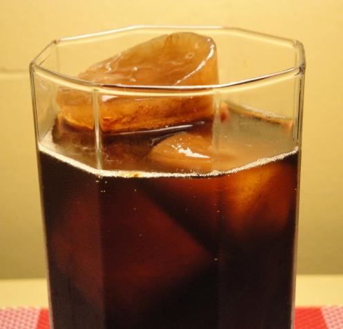  Keep your drink from getting watered down with ice coffee cubes!