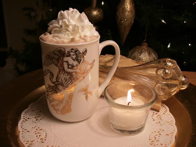  Make every morning feel like Christmas with this delicious coffee recipe.