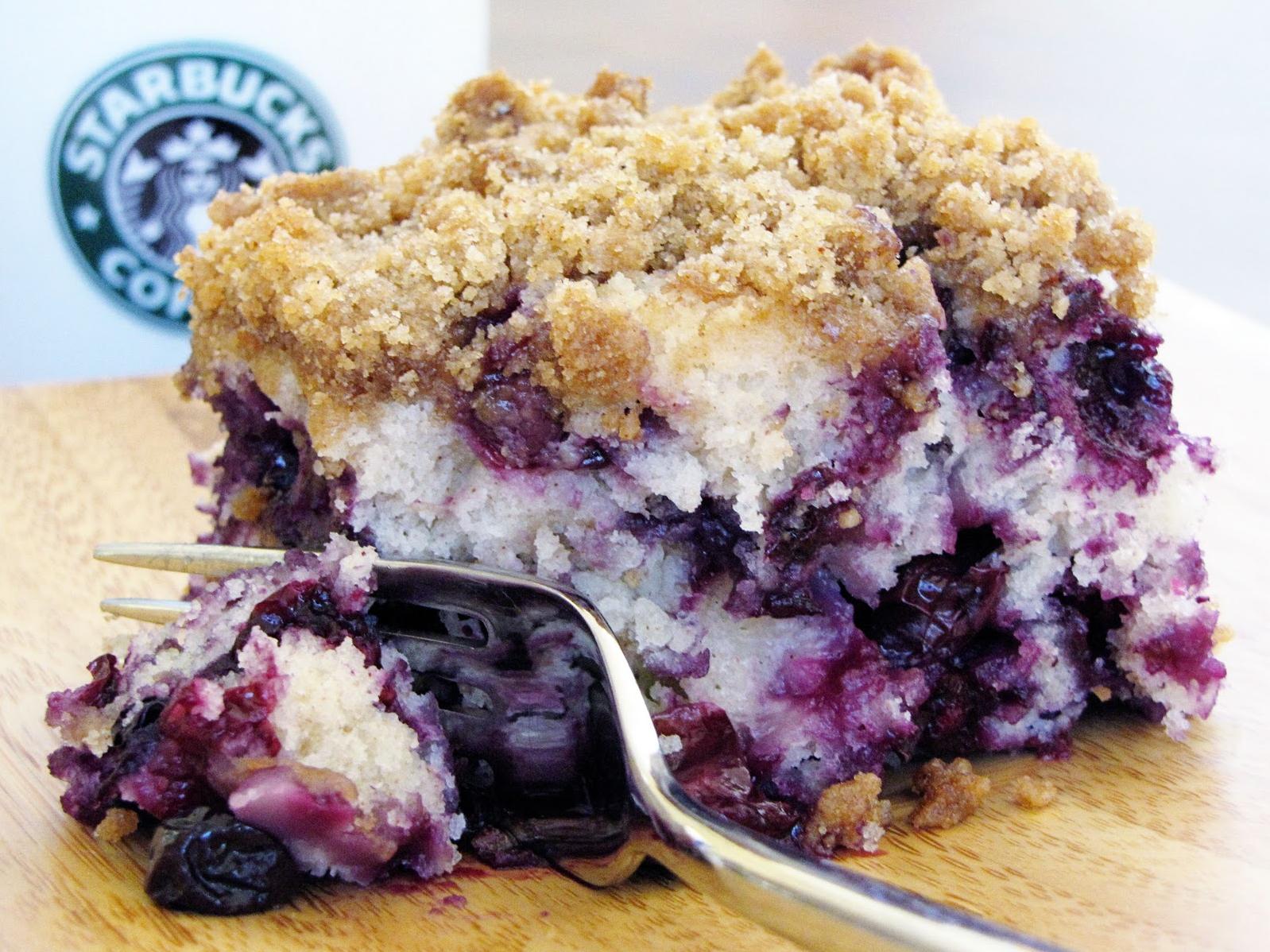  Make your morning routine special with a homemade blueberry coffee cake. 😋