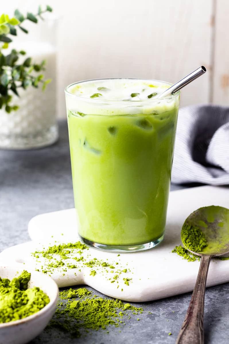  Make your mornings brighter with this creamy green tea latte.