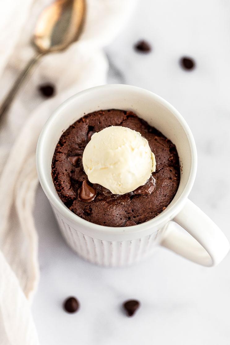  No more waiting for hours for a cake to bake - this coffee mug chocolate cake is ready in no time.