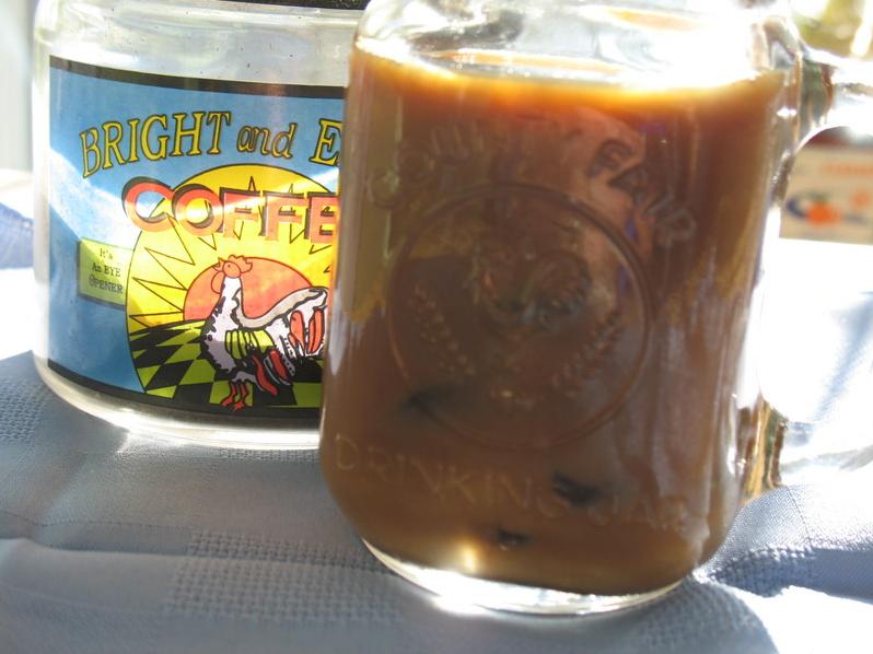  Perfect for those who love iced coffee but hate when it gets too watered down.