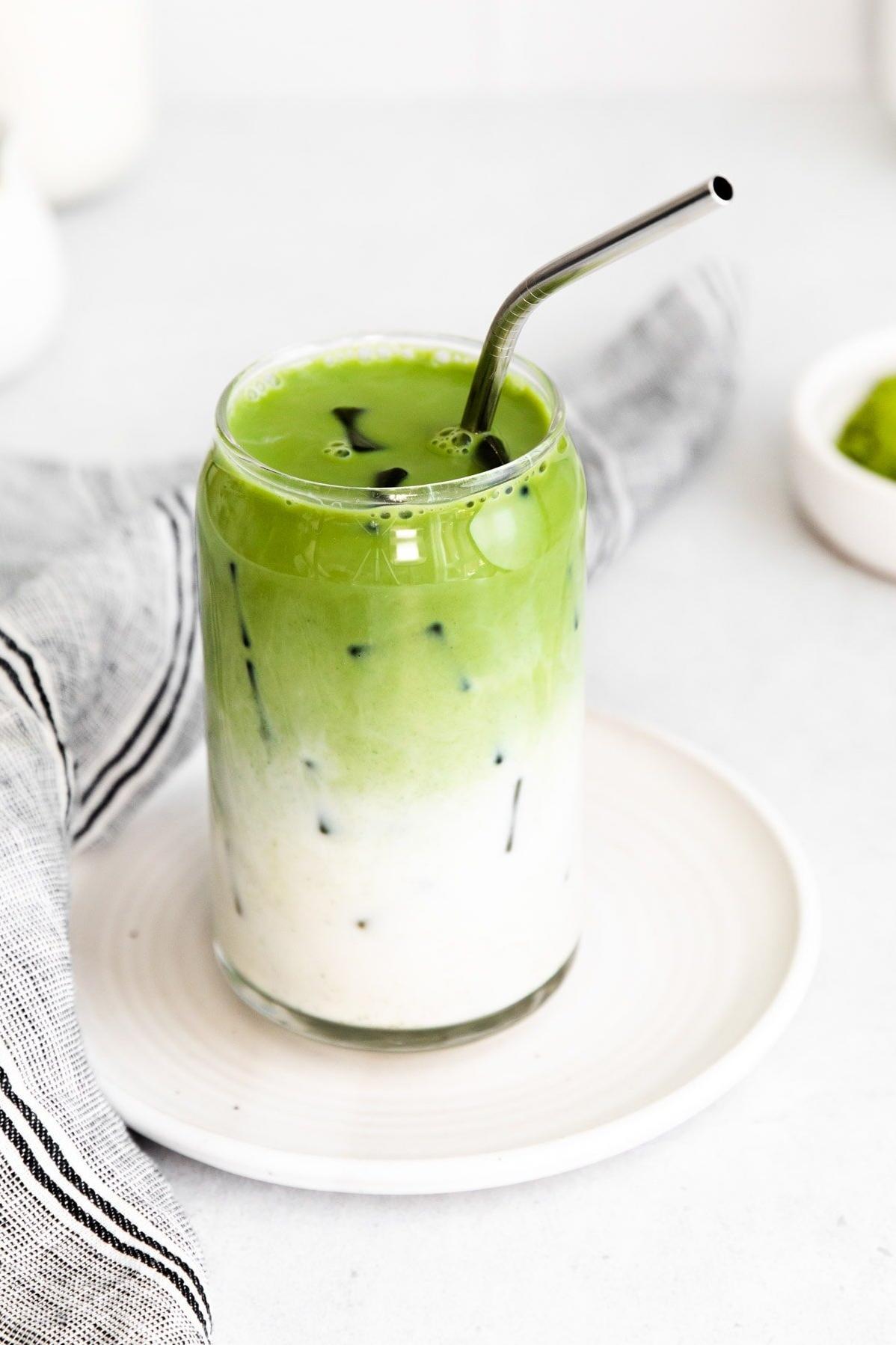  Satisfy your cravings in a healthy way with our matcha green tea latte.