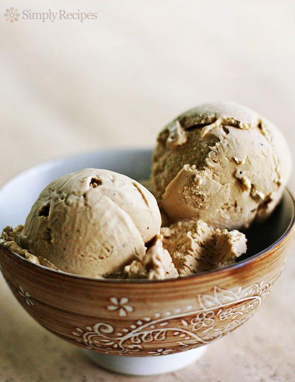 Satisfy your sweet tooth and caffeine cravings with this coffee bean ice cream!