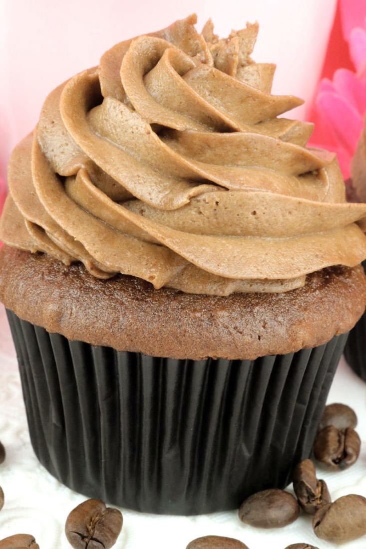  Satisfy your sweet tooth and coffee cravings with this delicious Coffee Mocha Icing recipe.