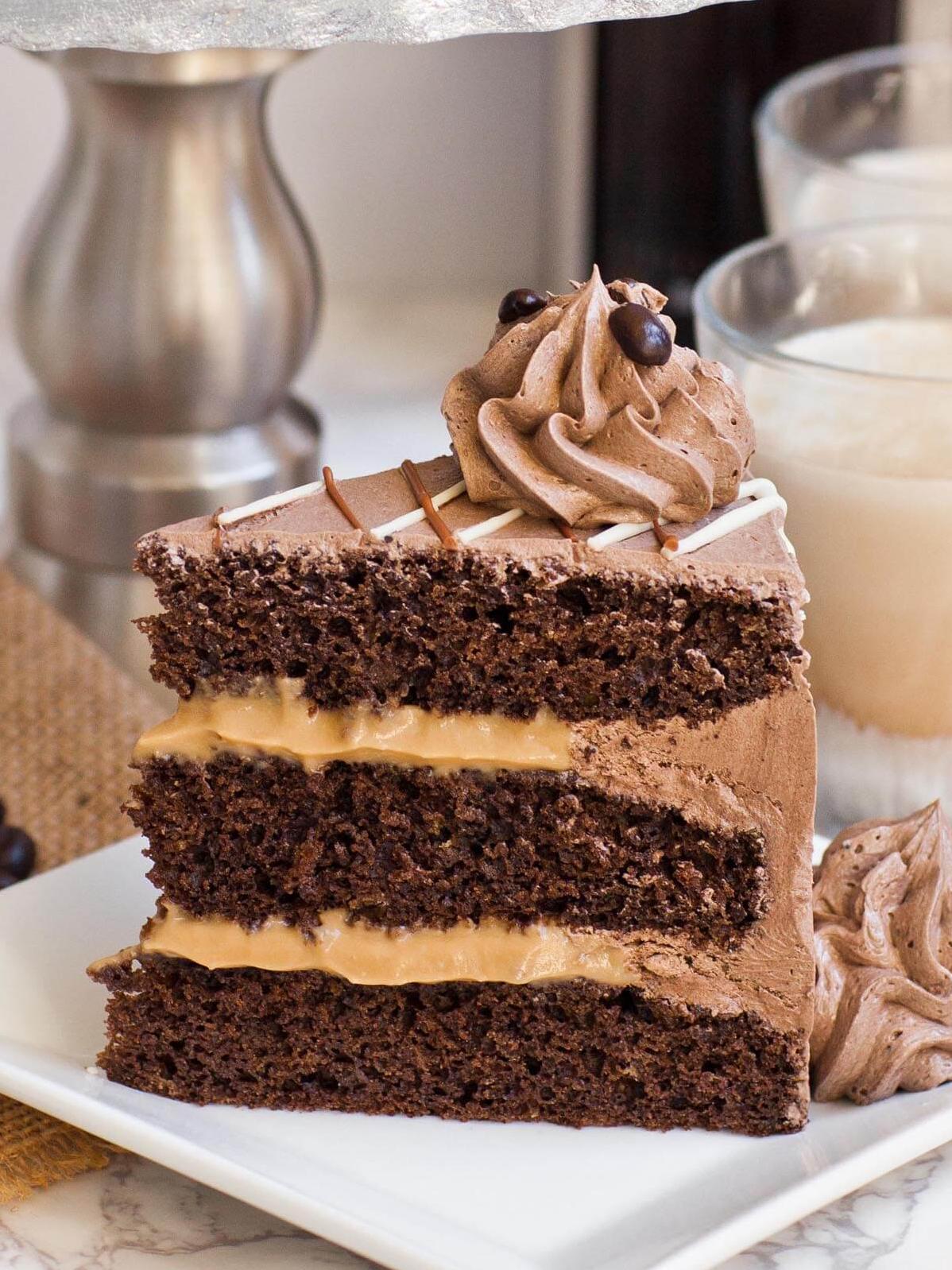  Satisfy your sweet tooth cravings with this French chocolate coffee cake.