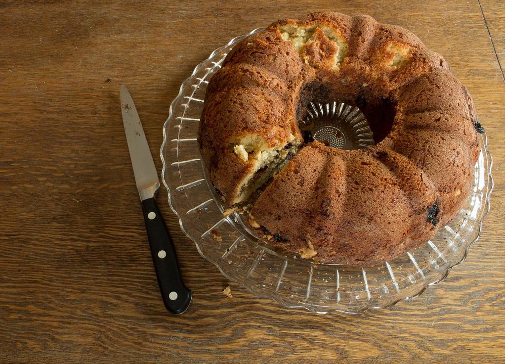  Savor every bite of this dense and moist cake, packed with toasted walnuts and cinnamon.