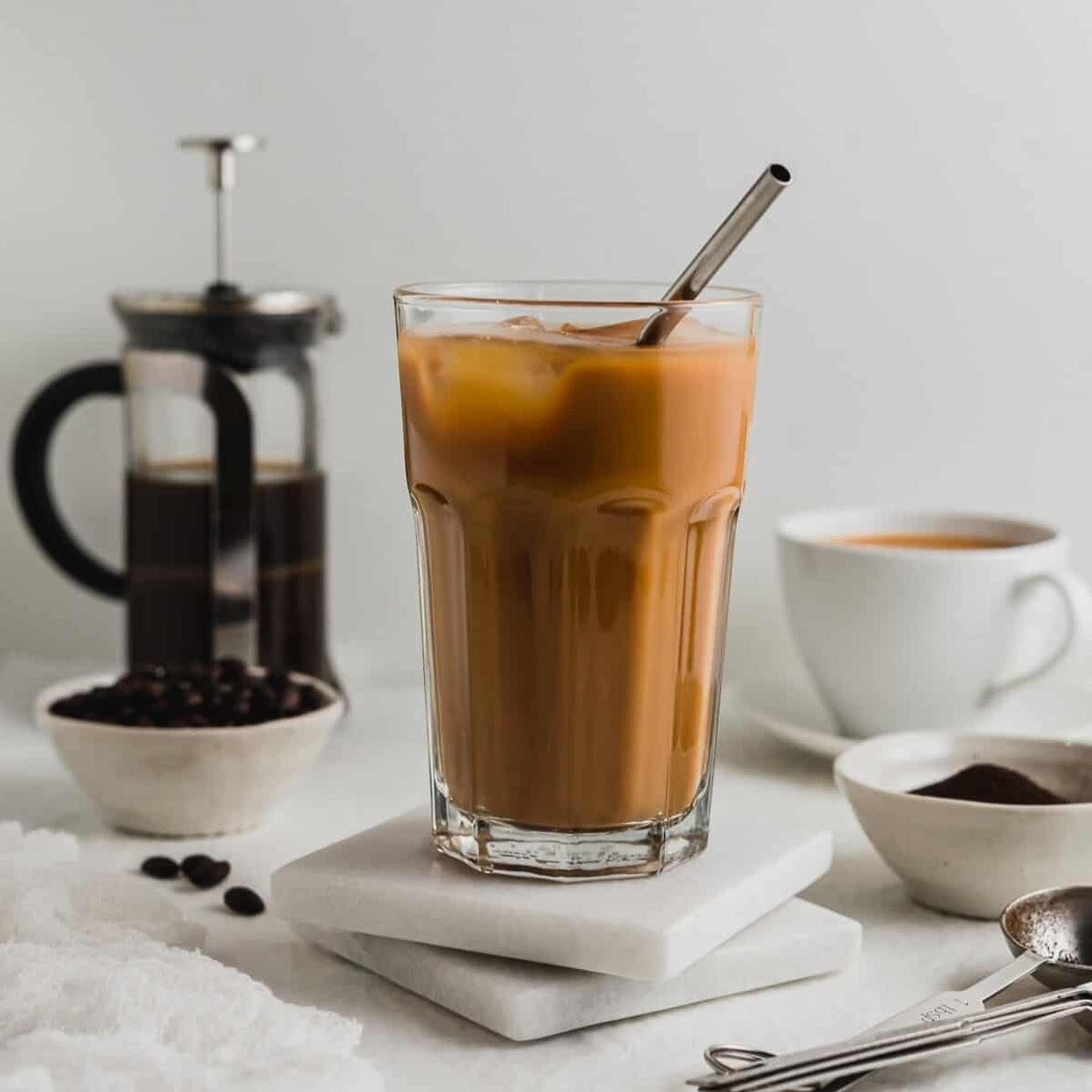  Start your day on a sweet note with this Coffee & Milk Tea Mix recipe!