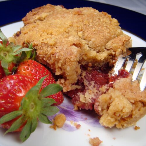 Strawberry Sour Cream Coffee Cake