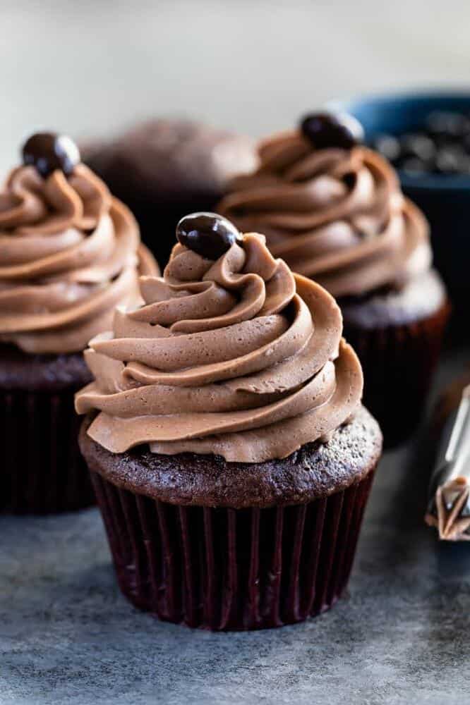  Sweeten up your life with this decadent mocha chocolate-coffee frosting recipe!