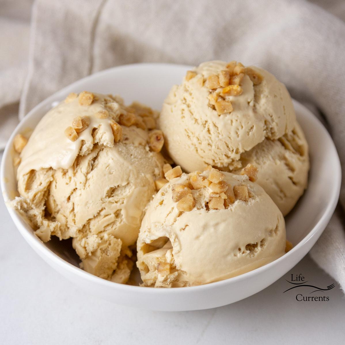  Take a scoop of heaven with Toffee Coffee Ice Cream! 🍦☕