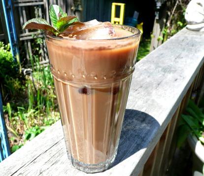  The perfect iced coffee requires a hint of magic and a touch of patience