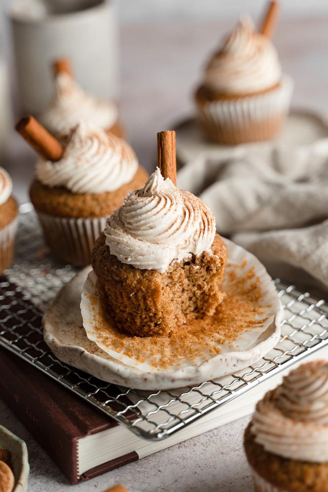  These vegan chai latte cupcakes are the perfect treat for any tea lover!