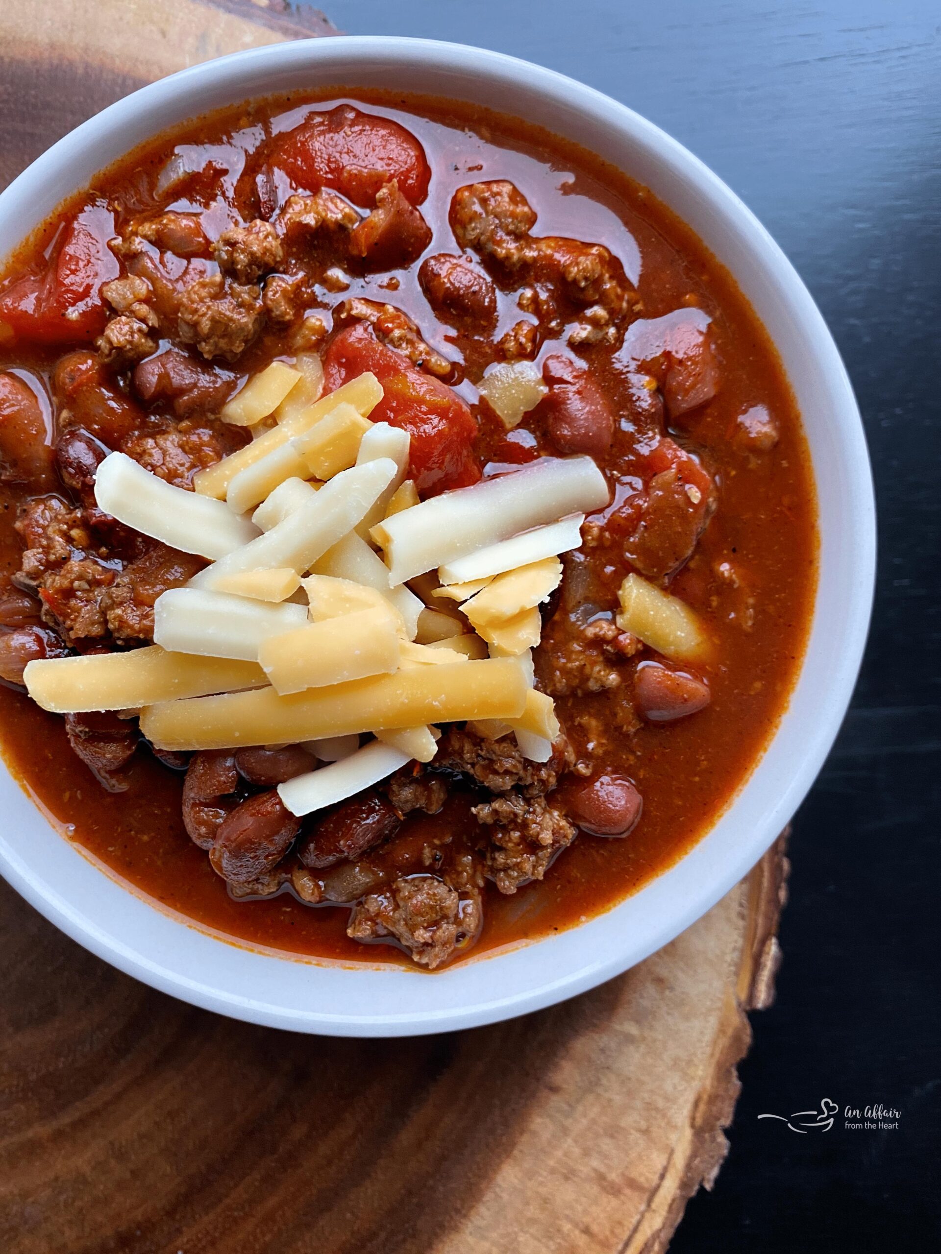  This chili will have your taste buds dancing with a blend of smoky and savory flavors.
