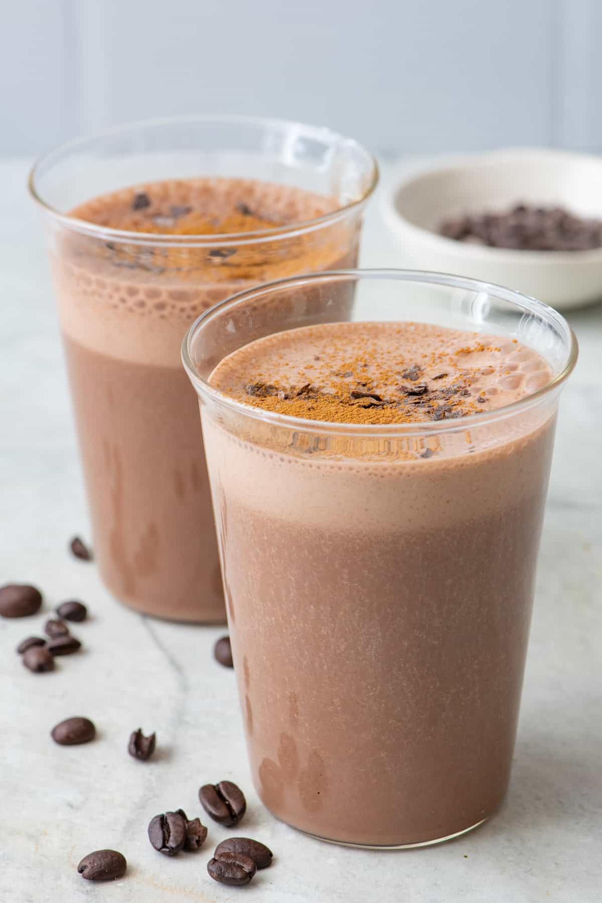  This Coffee Smoothie is giving us all the feels.