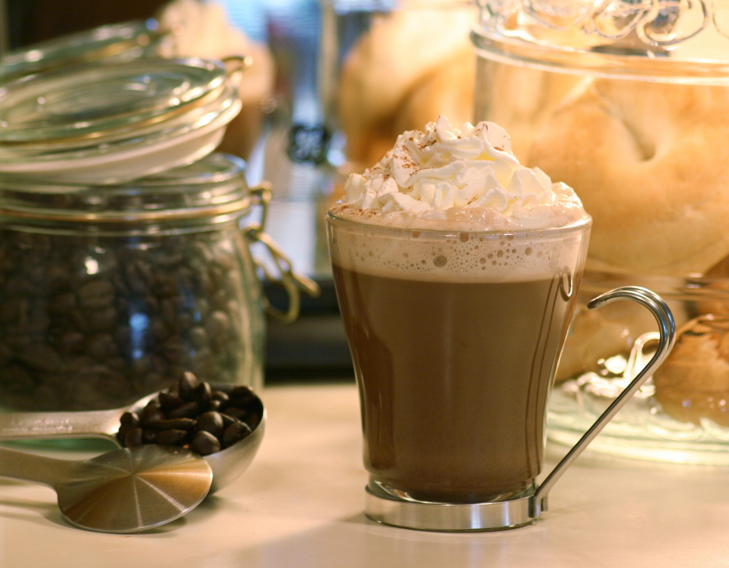 Delicious Vanilla Fudge Latte Recipe for Coffee Lovers