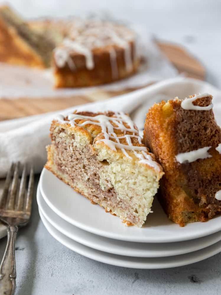  Wake up to the sweet aroma of maple with this delicious coffee cake!