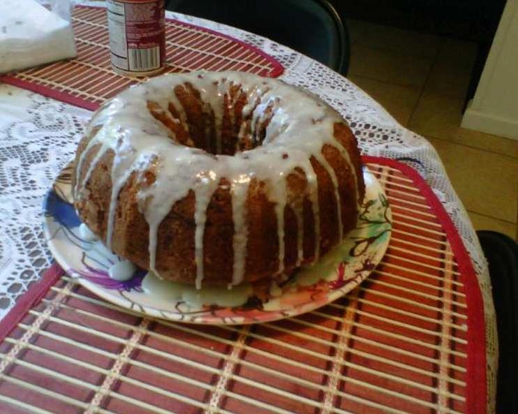  Wake up your taste buds with this delicious brandy apple coffee cake!