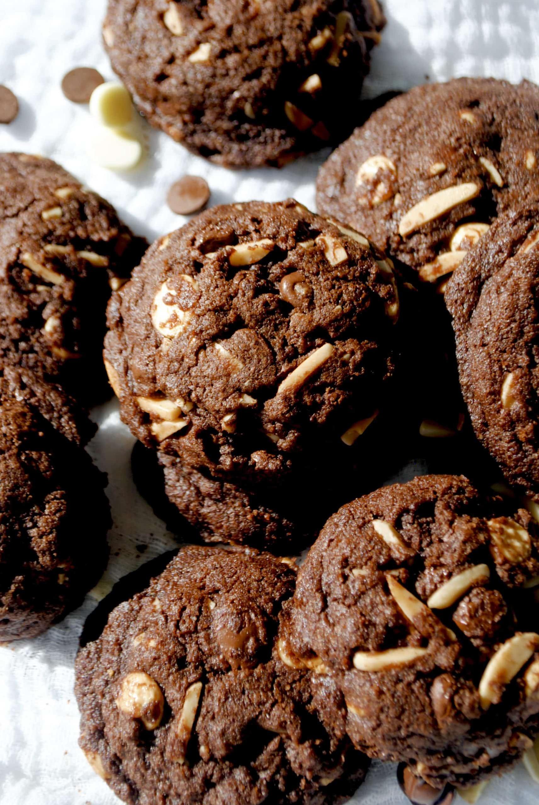  Who needs a latte when you can enjoy a caffeine kick with a crunchy bite of these cookies?