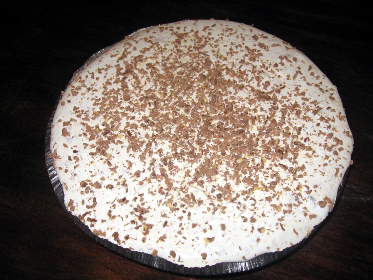  With its smooth and creamy texture, this coffee mousse pie will make your day brighter.