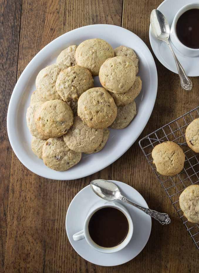  Your house will smell like sweet spices and coffee while baking these cookies.